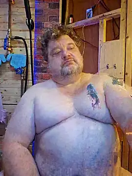 Snapshot of alienbunny chatting on March 10, 2025, 8:23 pm alienbunny online show from March 10, 2025, 8:23 pm