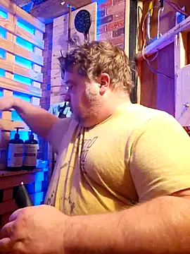 Snapshot of alienbunny chatting on November 3, 2025, 4:07 am alienbunny online show from November 3, 2025, 4:07 am