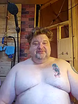 Snapshot of alienbunny chatting on March 1, 2025, 6:21 pm alienbunny online show from March 1, 2025, 6:21 pm