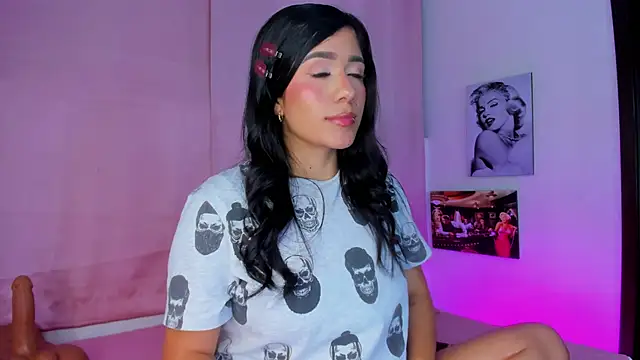 Snapshot of tellmebri chatting on October 8, 2025, 7:43 am tellmebri online show from October 8, 2025, 7:43 am