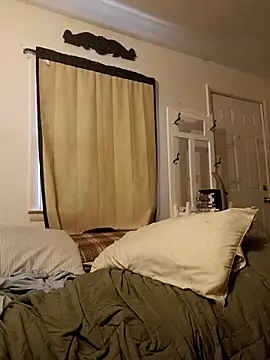 Snapshot of Cooperstone chatting on March 17, 2025, 7:37 pm Cooperstone online show from March 17, 2025, 7:37 pm