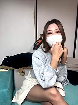 Snapshot of ayu0009rrr chatting on December 2, 2025, 3:47 pm ayu0009rrr online show from December 2, 2025, 3:47 pm