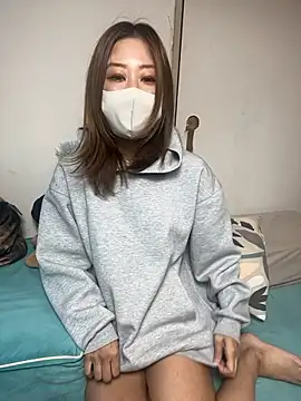 Snapshot of ayu0009rrr chatting on November 11, 2025, 2:45 pm ayu0009rrr online show from November 11, 2025, 2:45 pm