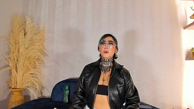 Alahia Dangelo online show from May 27, 2026, 5:42 pm