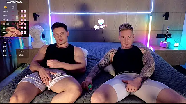 Snapshot of Justin_Hardy chatting on October 31, 2025, 9:11 pm Justin Hardy online show from October 31, 2025, 9:11 pm