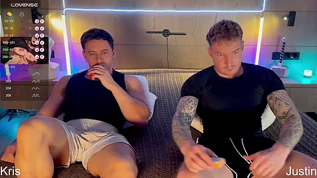 Snapshot of Justin_Hardy chatting on October 21, 2025, 4:50 pm Justin Hardy online show from October 21, 2025, 4:50 pm