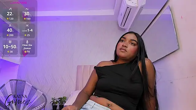 Snapshot of kayna_gomez chatting on October 15, 2025, 7:55 pm kayna gomez online show from October 15, 2025, 7:55 pm