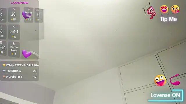 KarlaBelluci online show from February 24, 2025, 3:31 pm