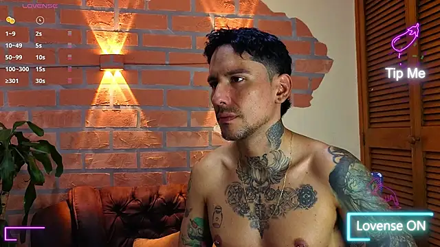 Dylanstonne online show from October 30, 2025, 9:11 pm