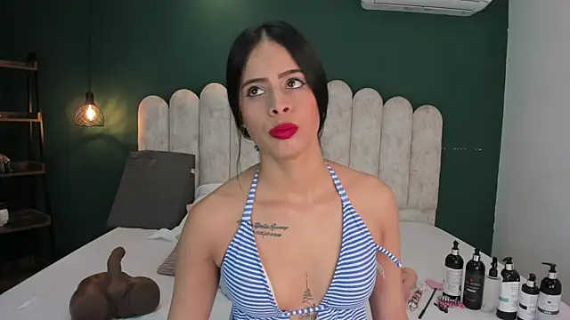 miabacker   online show from March 5, 2025, 1:28 pm