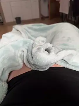 kareem0010 online show from September 15, 2025, 12:38 pm