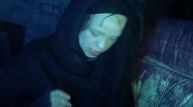 Snapshot of iva_spirit chatting on February 19, 2025, 4:34 am iva spirit online show from February 19, 2025, 4:34 am