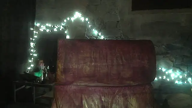 Snapshot of iva_spirit chatting on February 6, 2025, 5:46 am iva spirit online show from February 6, 2025, 5:46 am