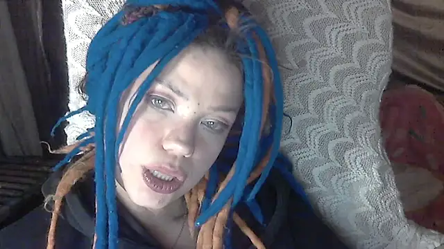 Snapshot of iva_spirit chatting on December 12, 2024, 8:43 pm iva spirit online show from December 12, 2024, 8:43 pm