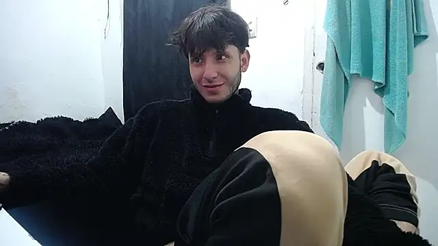 esjrobles online show from September 10, 2025, 1:32 pm