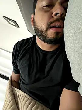 joselo8888 online show from December 22, 2025, 3:34 pm