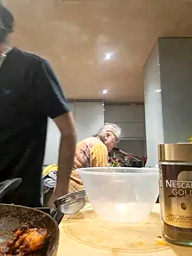 rampartzz online show from March 6, 2025, 3:24 am