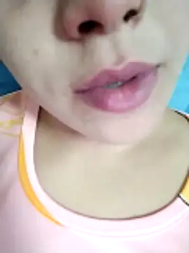 Snapshot of Anki-doll chatting on November 19, 2025, 5:40 am Anki-doll online show from November 19, 2025, 5:40 am