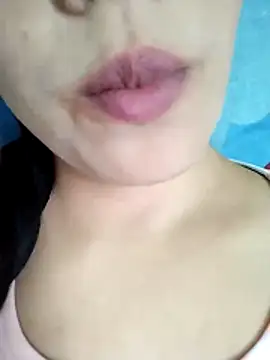 Snapshot of Anki-doll chatting on November 20, 2025, 5:41 am Anki-doll online show from November 20, 2025, 5:41 am