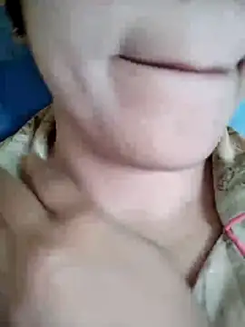 Snapshot of Anki-doll chatting on November 24, 2025, 5:40 am Anki-doll online show from November 24, 2025, 5:40 am