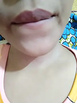 Snapshot of Anki-doll chatting on September 11, 2025, 12:38 pm Anki-doll online show from September 11, 2025, 12:38 pm