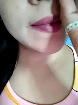 Snapshot of Anki-doll chatting on November 9, 2025, 5:33 am Anki-doll online show from November 9, 2025, 5:33 am