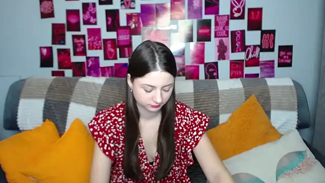 Snapshot of MilanaRoza chatting on March 3, 2025, 5:47 am MilanaRoza online show from March 3, 2025, 5:47 am