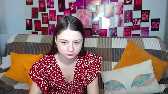 Snapshot of MilanaRoza chatting on March 9, 2025, 5:44 am MilanaRoza online show from March 9, 2025, 5:44 am