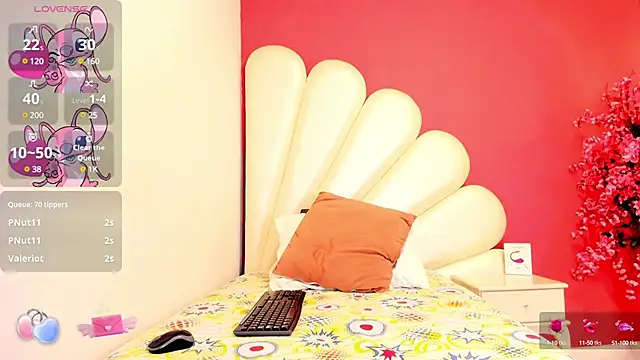 Snapshot of Ally_Parkeer_ chatting on March 10, 2025, 1:43 pm Ally Parkeer online show from March 10, 2025, 1:43 pm