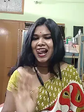 Snapshot of yoursweety09 chatting on February 18, 2026, 5:38 am yoursweety09 online show from February 18, 2026, 5:38 am