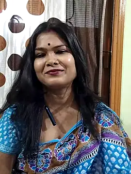 Snapshot of yoursweety09 chatting on November 18, 2025, 8:39 am yoursweety09 online show from November 18, 2025, 8:39 am