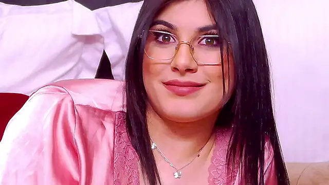 Snapshot of AnisiaConnor chatting on March 10, 2025, 11:27 pm AnisiaConnor online show from March 10, 2025, 11:27 pm