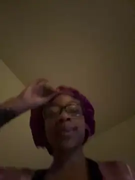 prettybrownhunybun online show from March 6, 2025, 7:58 am