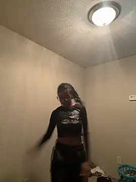 prettybrownhunybun online show from January 4, 2025, 12:05 am