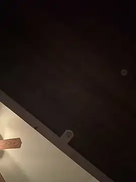 prettybrownhunybun online show from February 24, 2025, 12:59 pm