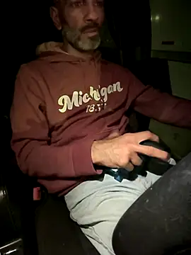 Snapshot of KBD85 chatting on October 11, 2025, 3:07 am KBD85 online show from October 11, 2025, 3:07 am