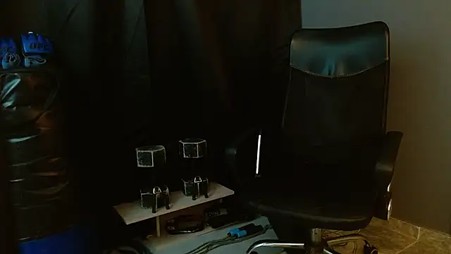 Reiko 85  online show from March 9, 2026, 2:31 pm