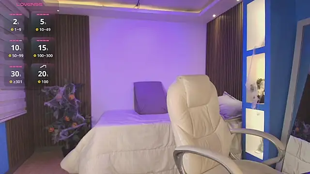 Antonella Torres2 online show from October 29, 2025, 3:38 am