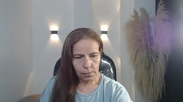 Milf karlye online show from January 6, 2026, 1:53 am