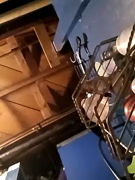 Snapshot of Whipit323 chatting on February 4, 2026, 7:03 am Whipit323 online show from February 4, 2026, 7:03 am