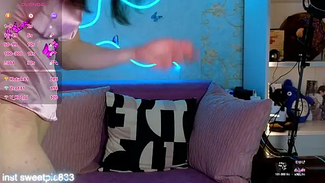 Snapshot of Anal_Girl_ chatting on March 8, 2025, 10:34 pm Anal Girl online show from March 8, 2025, 10:34 pm