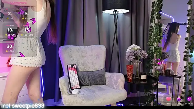 Snapshot of Anal_Girl_ chatting on February 26, 2026, 4:18 pm Anal Girl online show from February 26, 2026, 4:18 pm