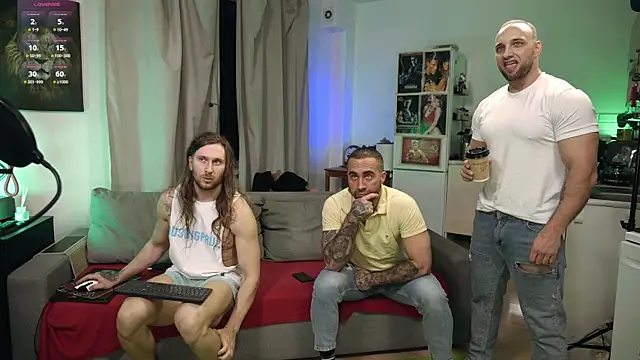 Snapshot of Alex_xxx chatting on January 7, 2026, 4:12 pm Alex xxx online show from January 7, 2026, 4:12 pm