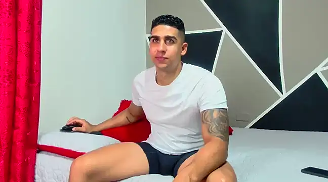 astrom greyy online show from February 12, 2025, 8:07 pm