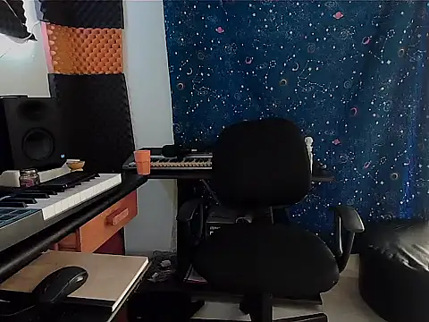 patrik tattoo  online show from February 23, 2025, 8:11 pm