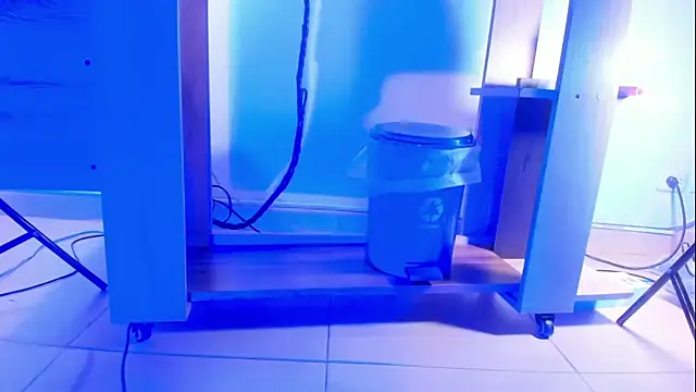 Snapshot of Kitty_Pam chatting on November 2, 2025, 8:36 pm Kitty Pam online show from November 2, 2025, 8:36 pm