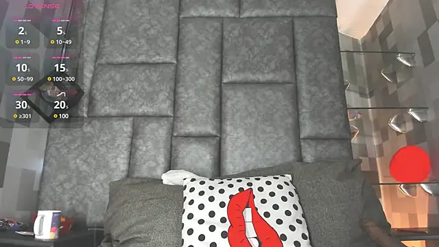 Snapshot of Corina_Taylor_ chatting on March 19, 2025, 12:01 pm Corina Taylor online show from March 19, 2025, 12:01 pm