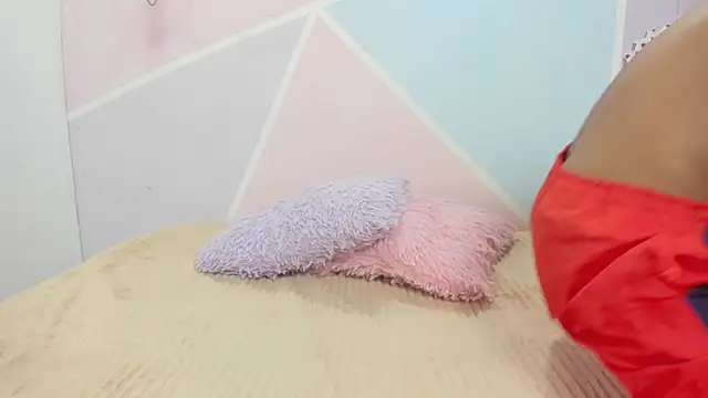 Snapshot of hares_mds chatting on February 2, 2025, 2:56 pm hares mds online show from February 2, 2025, 2:56 pm