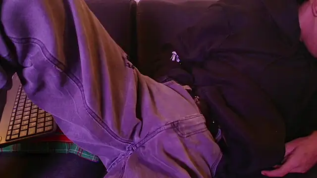 hares mds online show from February 25, 2026, 2:28 pm