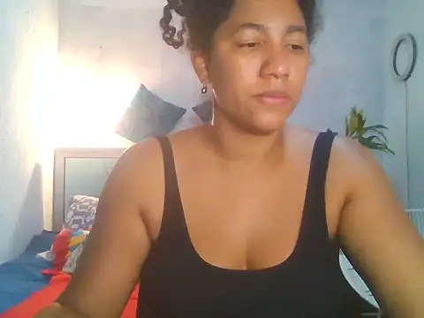 bellacrespalatina online show from February 9, 2026, 3:37 am